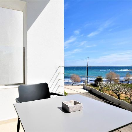 Cubes On The Beach Athens Airport อาร์เตมีดา ภายนอก รูปภาพ