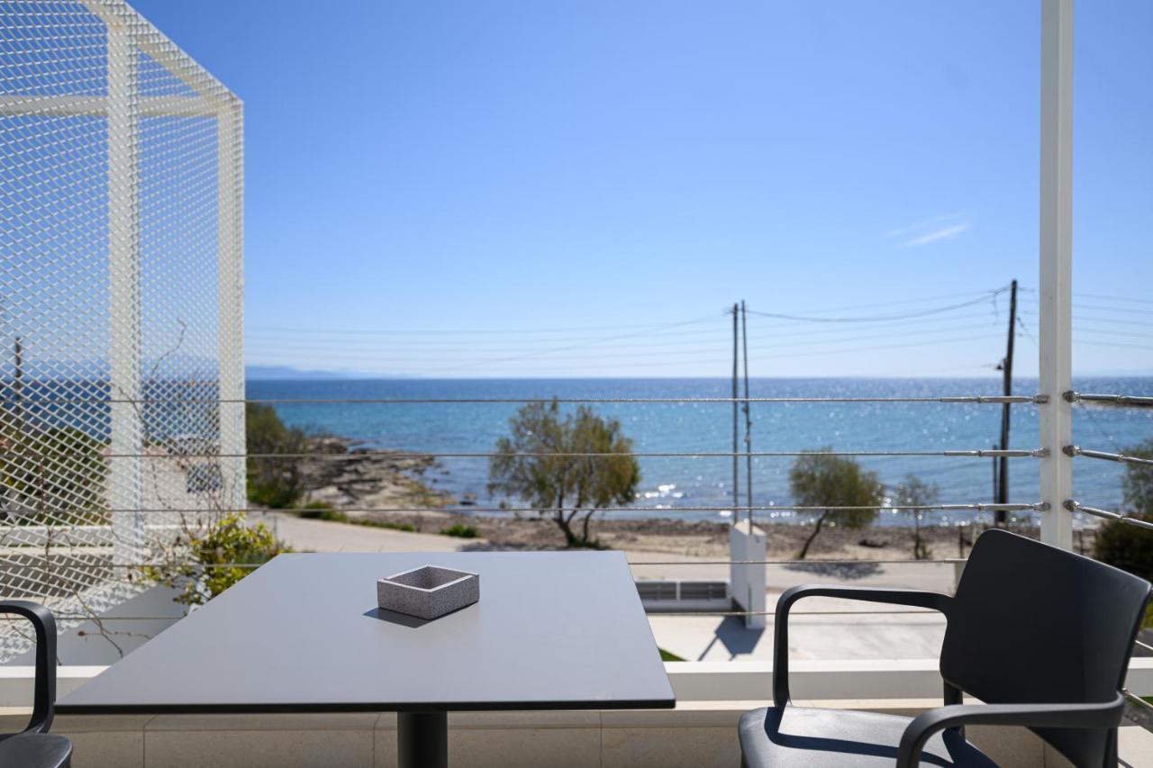 Cubes On The Beach Athens Airport อาร์เตมีดา ภายนอก รูปภาพ