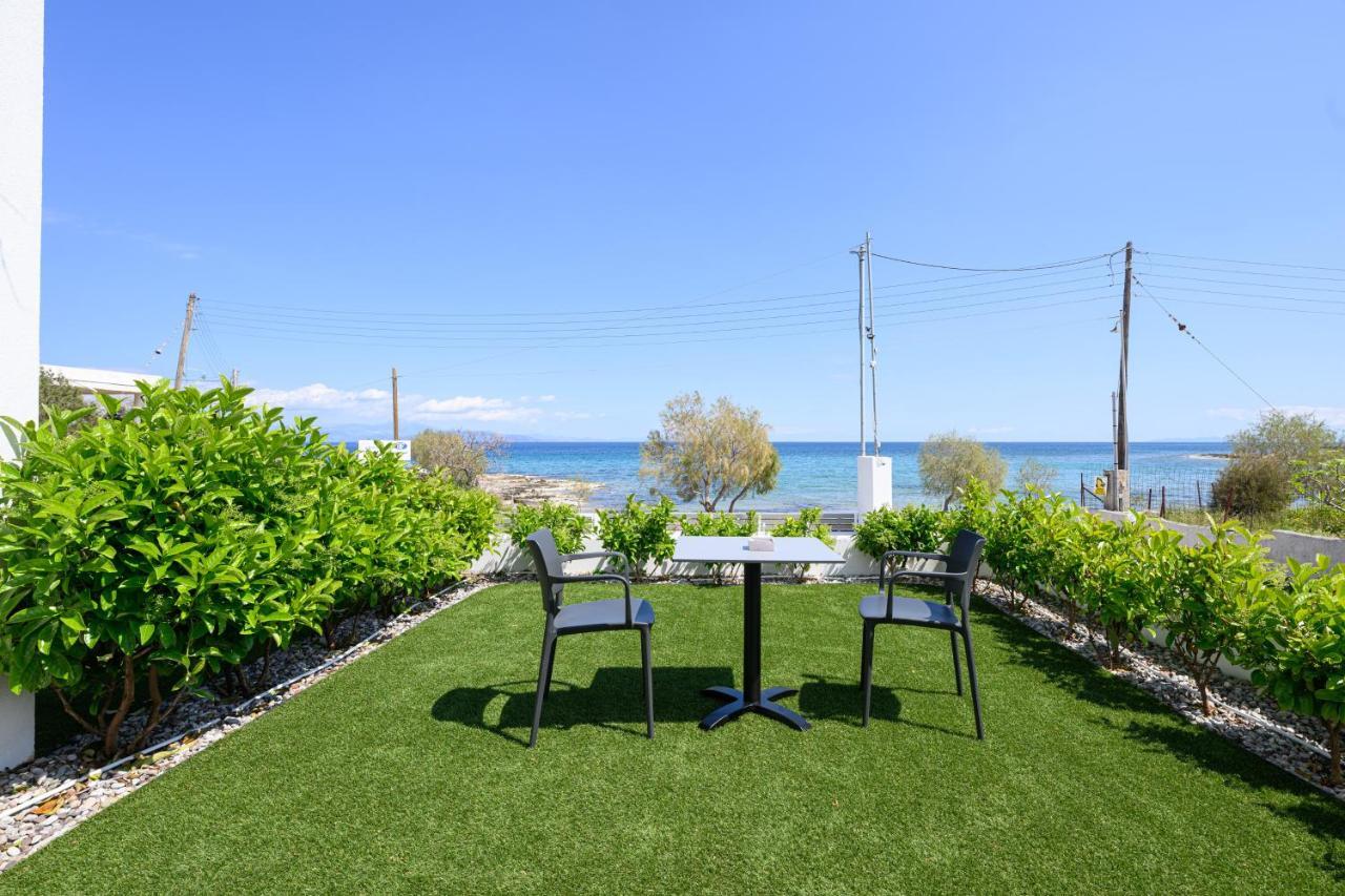Cubes On The Beach Athens Airport อาร์เตมีดา ภายนอก รูปภาพ